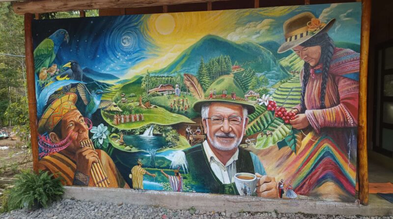 Villa Rica, Peru: Kaffeeanbau im Kleinbauernstil und Genossenschaften
